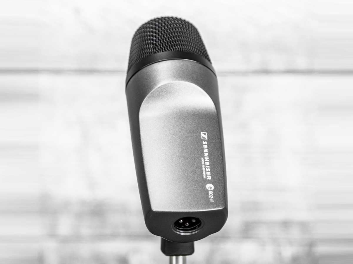 Sennheiser E-602 II Cardioid Instrument Microphone for bass drums, bass guitar cabs and tubas For studios, clubs, rehearsal rooms, smaller gigs, or for home recording.