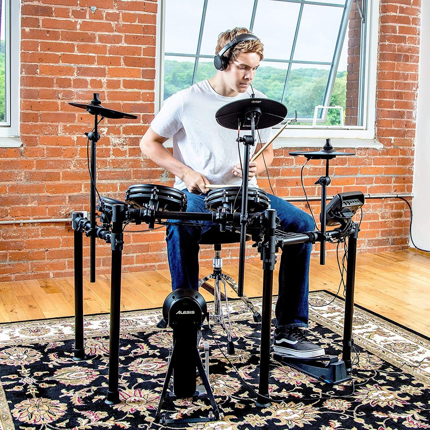 Alesis Nitro Mesh Kit | Eight Piece All-Mesh Electronic Drum Kit with Play Along Tracks, Drum Sticks & Drum Key Included