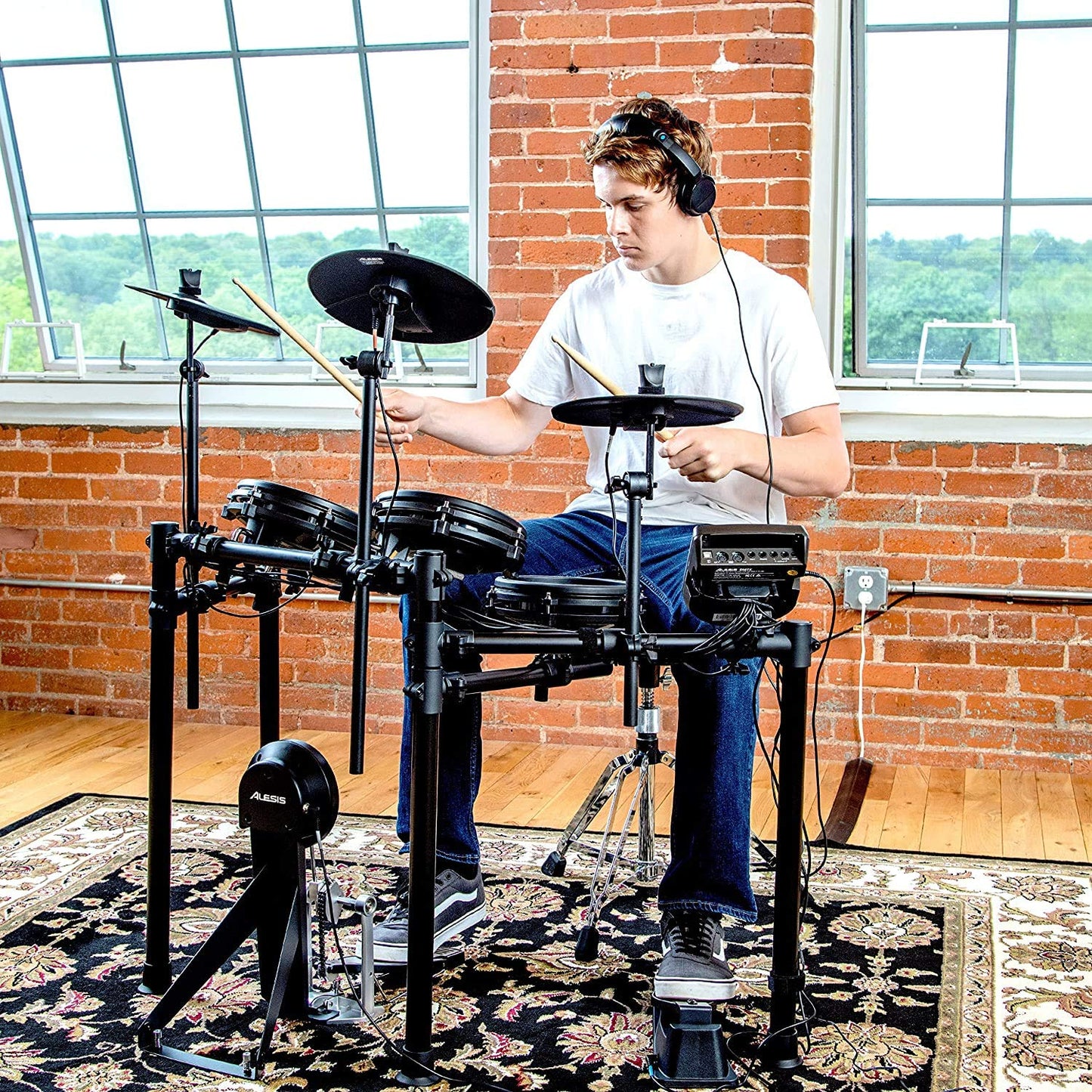 Alesis Nitro Mesh Kit | Eight Piece All-Mesh Electronic Drum Kit with Play Along Tracks, Drum Sticks & Drum Key Included